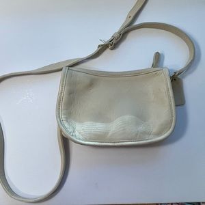 Vintage Coach Wendie Small Ivory Bone Classic Leather Crossbody 1990s